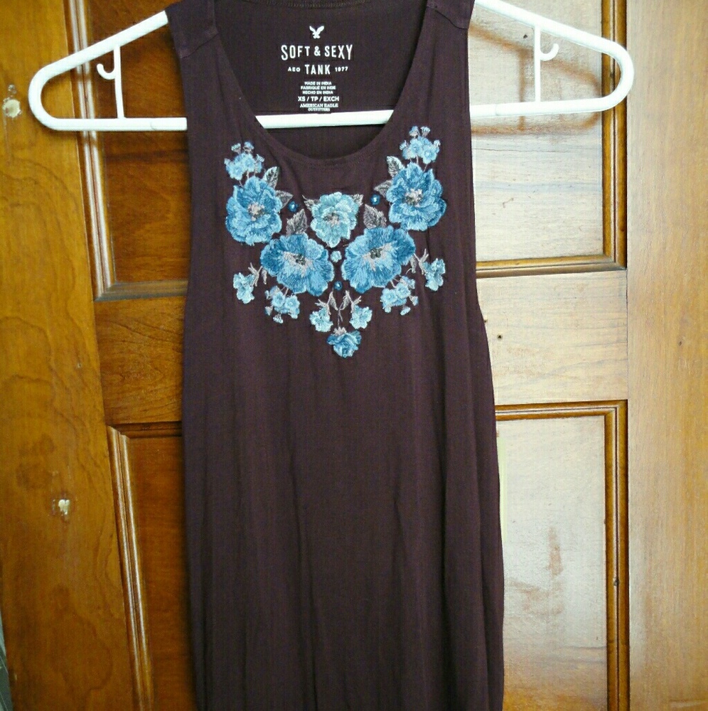 America Eagle XS Maroon Swing Tank with Flowers